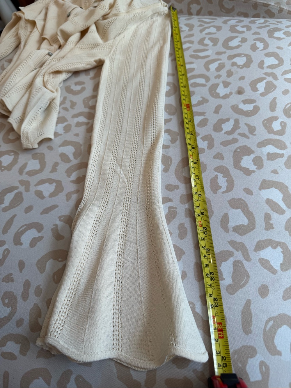 House of Harlow 1960 Cream Ruffled Pointelle Knit Top XS - Picture 8 of 9